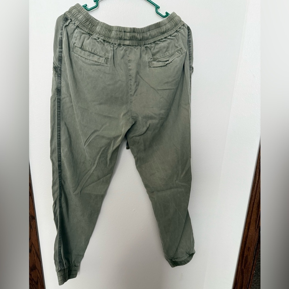 Young Fabulous & Broke Sage Green Joggers - Picture 2 of 9